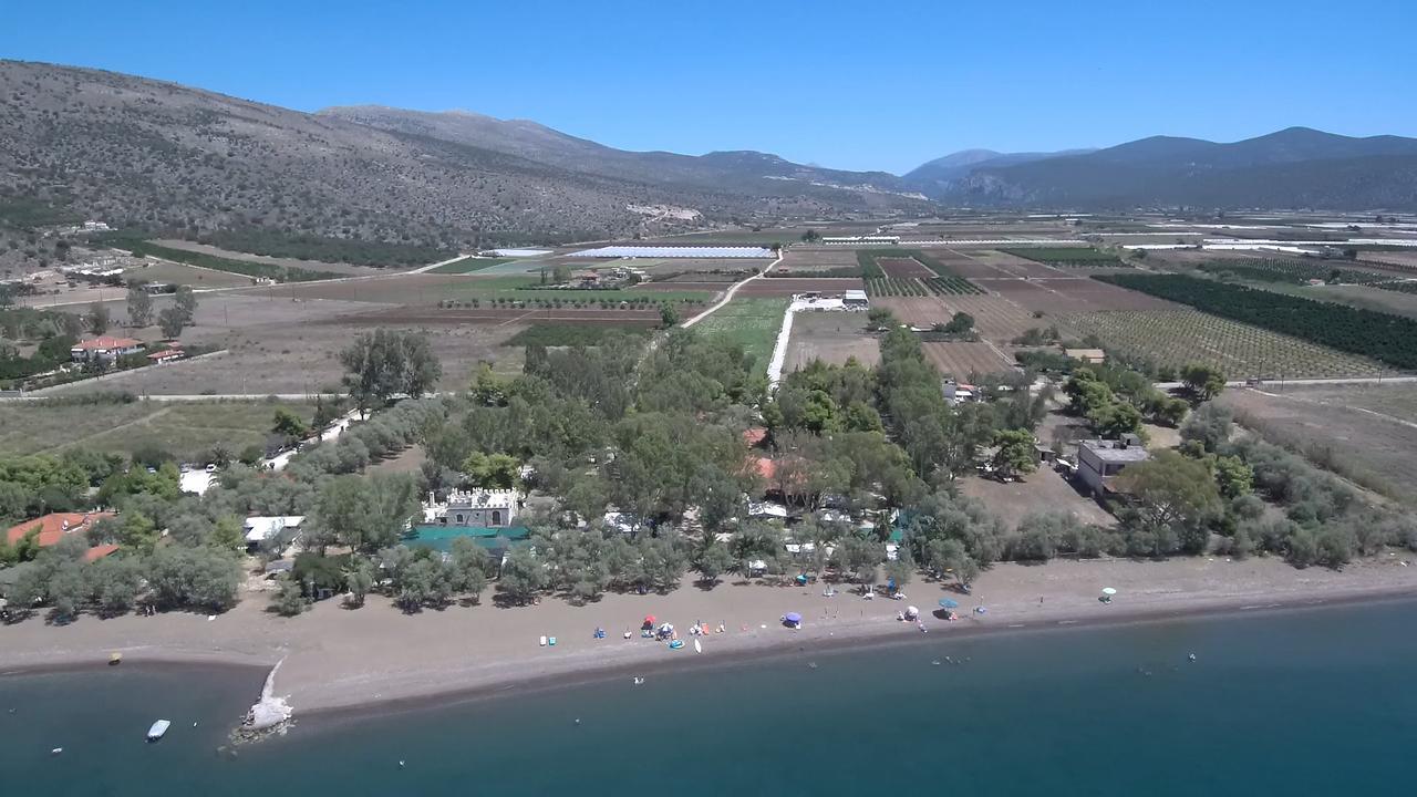 Poseidon Bungalows Iria Exterior photo
